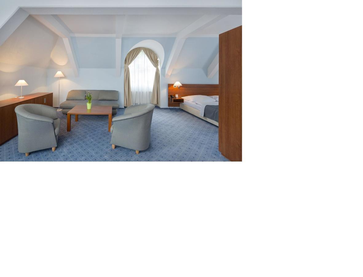 Hotel Na Zamecku Prague